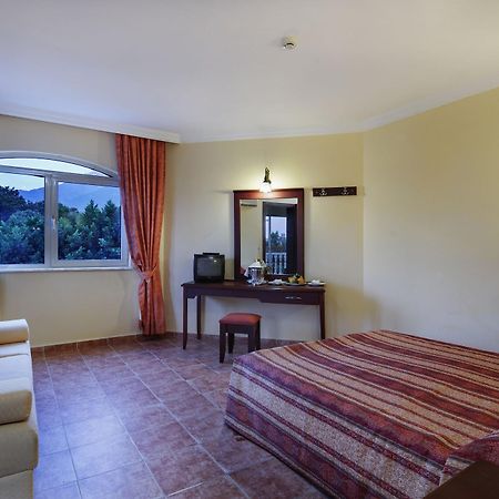 Larissa Sultan Beach Camyuva Bagian luar foto